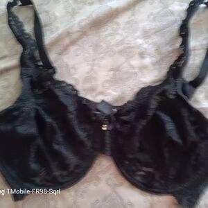 Elegant Black Lace Bra